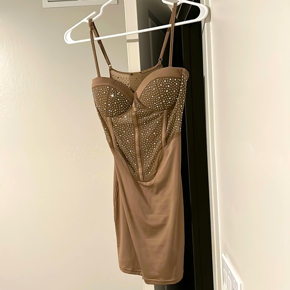 Style & Co. Dresses & Skirts - Style & Co Beige/Tan Mini Dress With Jewels Size Small